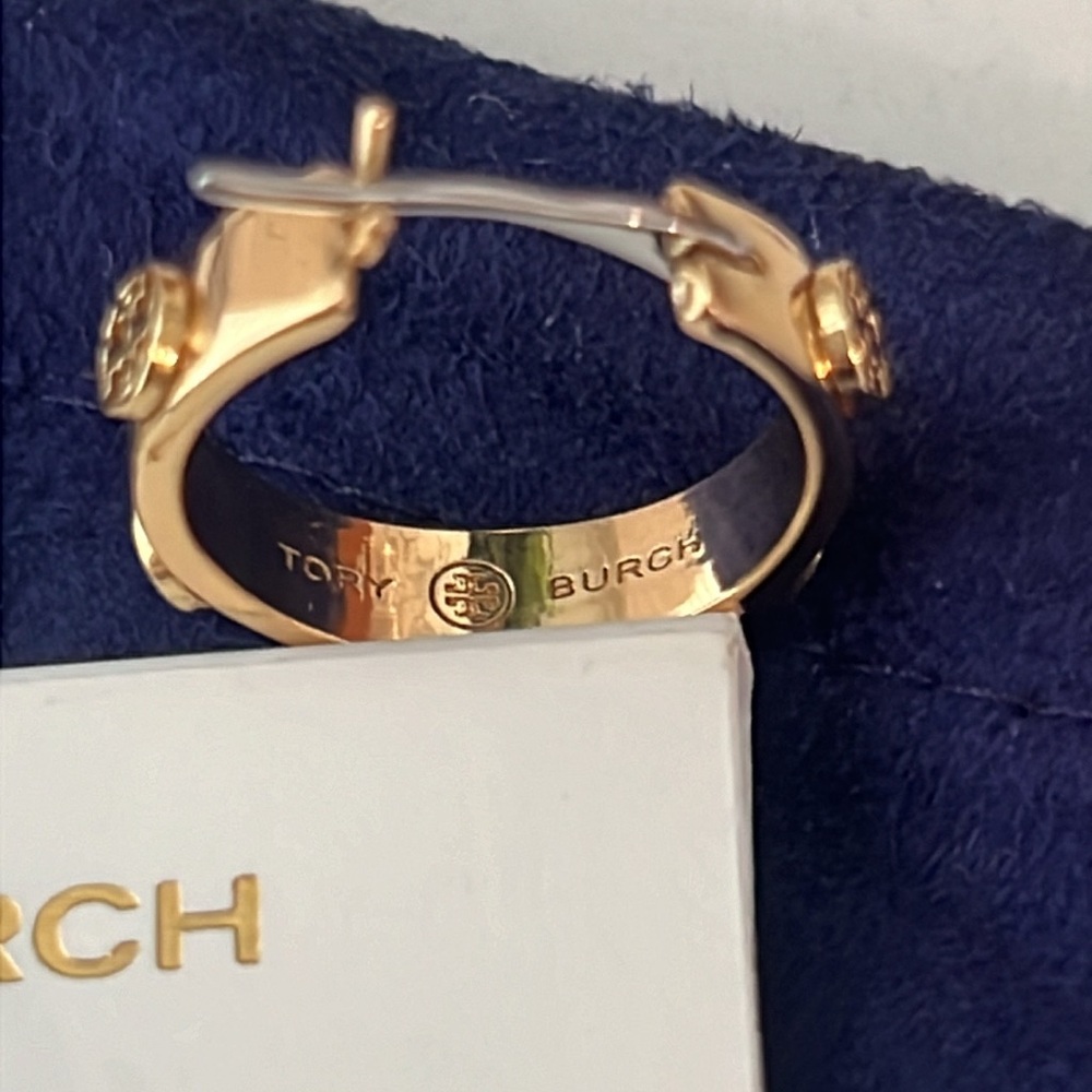 Tory Burch Hoop - Picture 8 of 16